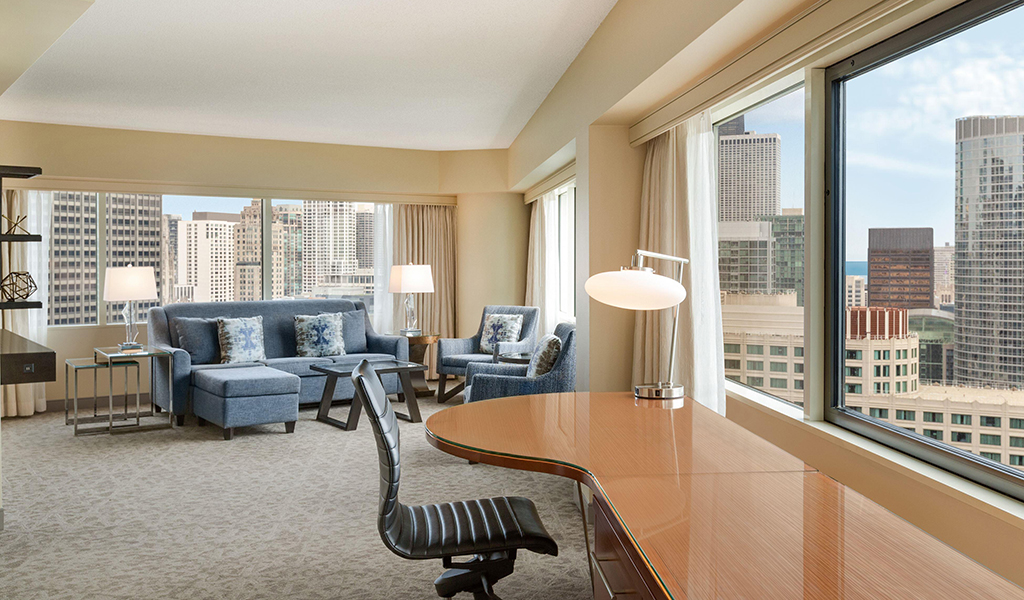 Corner Lifestyle Suite at Swissotel Chicago