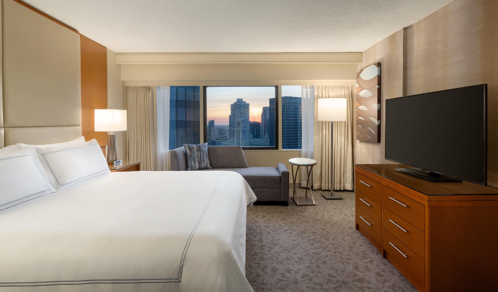 Corner Executive Suite at Swissotel Chicago