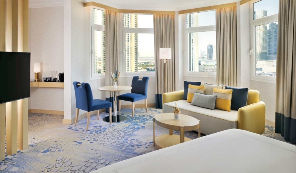 Classic Suite at Swissotel Al Murooj 