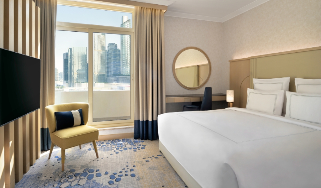 Executive Suite at Swissotel Al Murooj